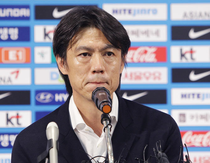 South Korean football head coach Hong Myung-Bo speaks during the news conference announcing his resignation on Thursday