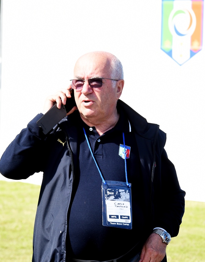 Carlo Tavecchio attends an Italy training session