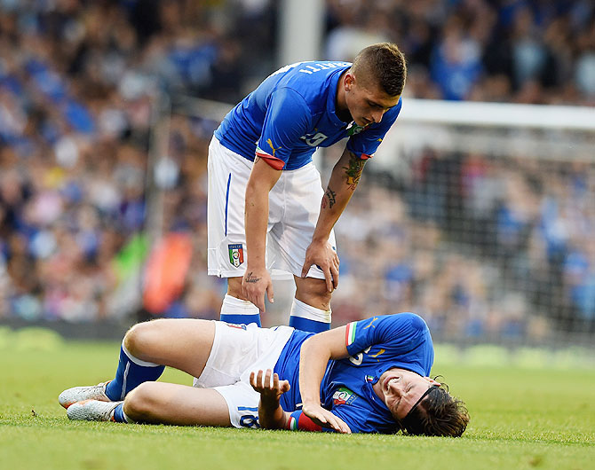 Riccardo Montolivo of Italy #18 injured during the International Friendly match between Italy and Ireland at Craven Cottage