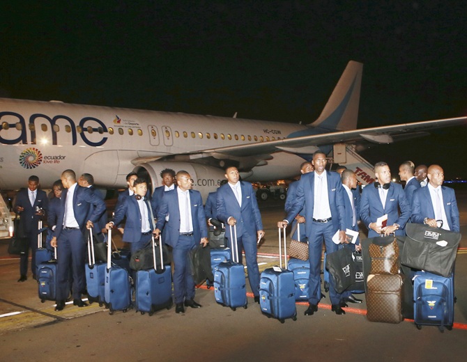 Ecuador's national soccer team arrives at the international airport in Porto Alegre