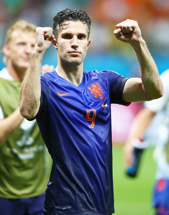 Robin van Persie of the Netherlands acknowledges the fans