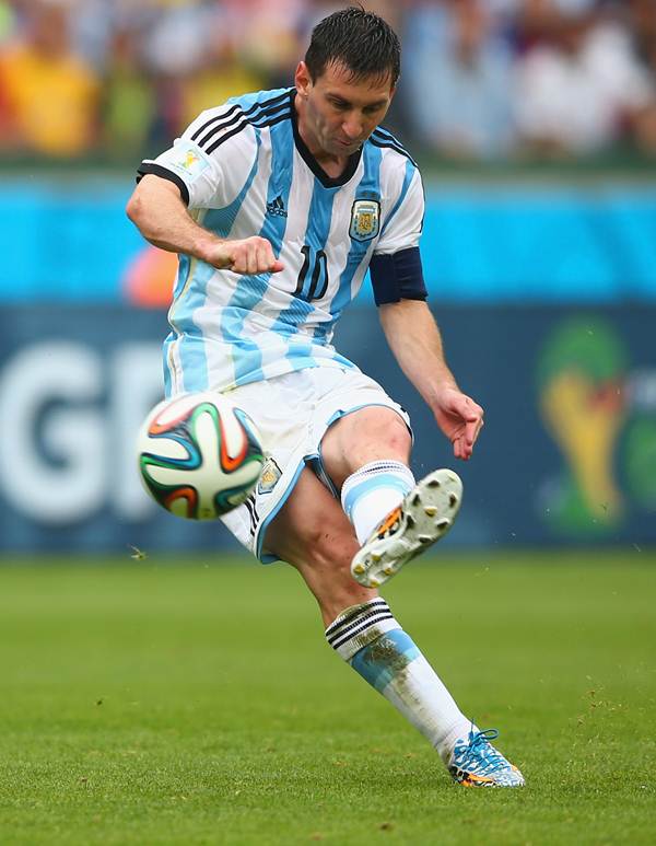 Lionel Messi scores Argentina's second goal and his second in the game against Nigeria