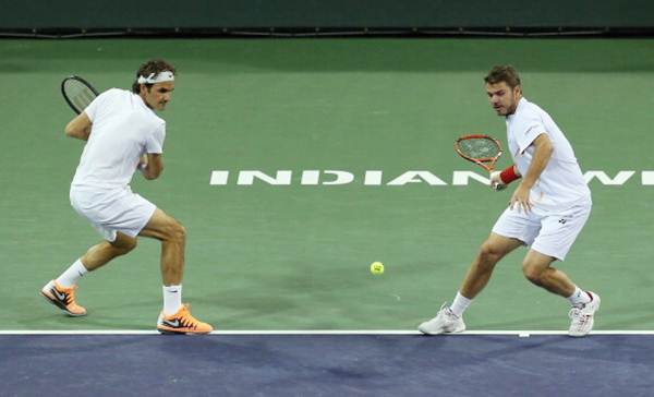 Roger Federer (left) and Stanislas Wawrinka