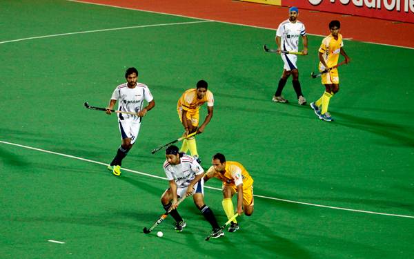Action from a hockey match in the now defunct World Hockey Series in India