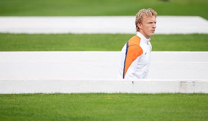 Dirk Kuyt walks out of the tunnel during the Netherlands training session at the 2014 FIFA World Cup Brazil held at the Estadio Paulo Machado de Carvalho Pacaembu