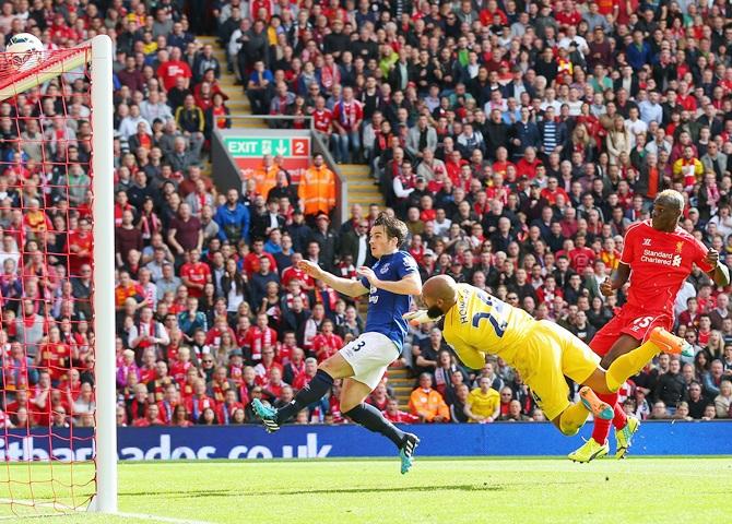 Mario Balotelli of Liverpool misses