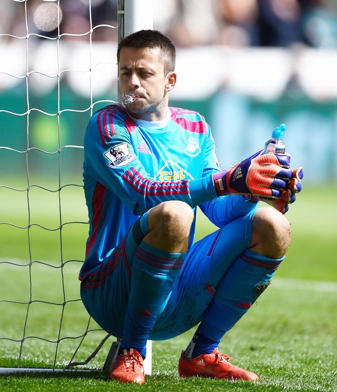 Swansea goalkeeper Lukasz Fabianski