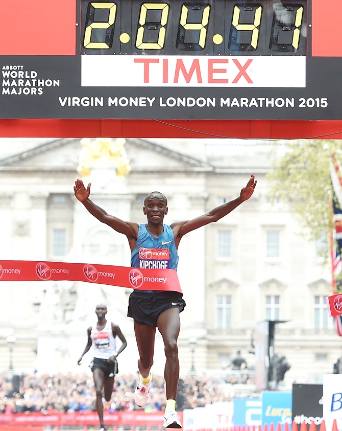 London Marathon PHOTOS Kipchoge wins fierce battle with Kipsang