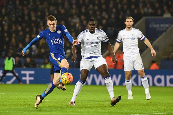 Jamie Vardy of Leicester City scores the opening goal during the Barclays Premier League match against Chelsea