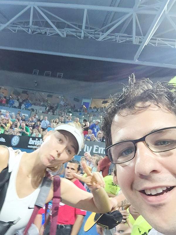 Maria Sharapova poses for the fan after her match on Tuesday