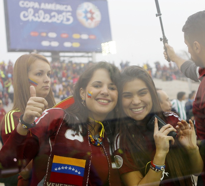 Venezuela fans