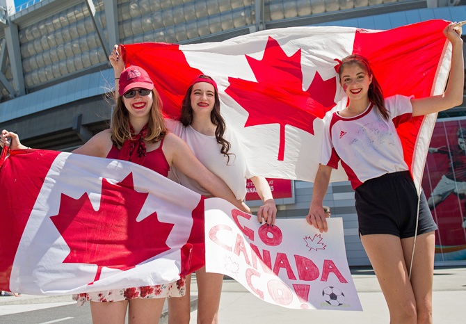 Supporters of Canada