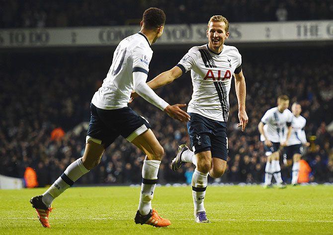 Tottenham Hotspur's Harry Kane celebrates scoring his team's third goal against West Ham United during their Barclays Premier League match at White Hart Lane in London on Sunday