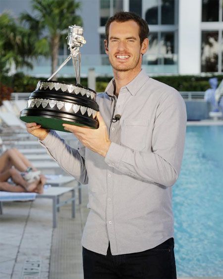 Andy Murray with the BCC Sports Personality of the Year award