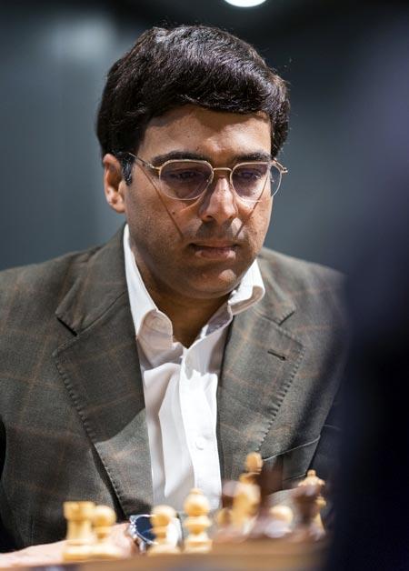 Viswanathan Anand Autograph