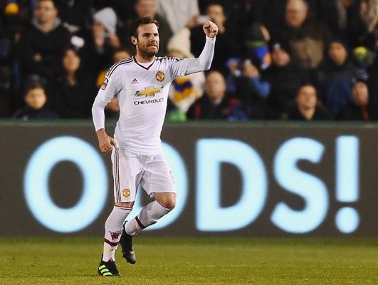 Juan Mata of Manchester United celebrates