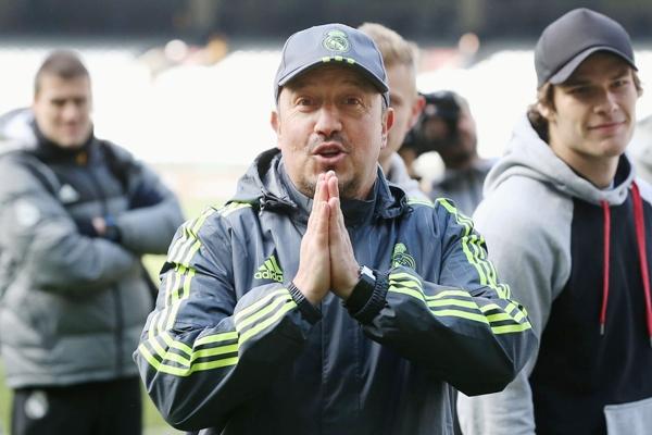 Former Real Madrid manager Rafa Benitez reacts 