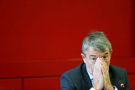 Wolfgang Niersbach, President of the German Football Association (DFB) addresses a news conference at the DFB headquarters in Frankfurt, Germany October 22, 2015