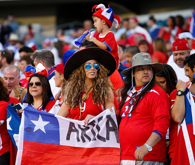 Chile fans