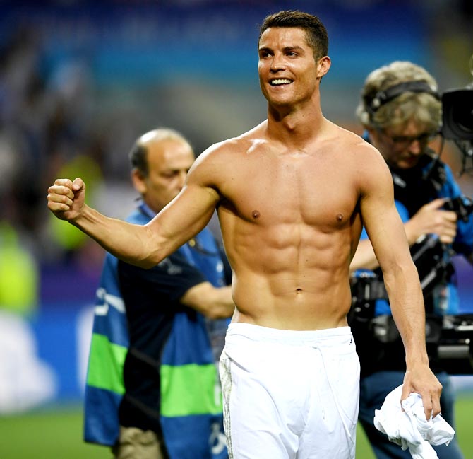 Ronaldo rejects 300 million euro move to China, reveals agent - Rediff ...