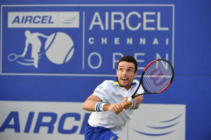 Bautista Agut out of Davis Cup after father's death