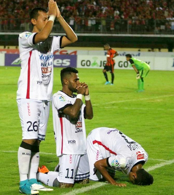 Bali United