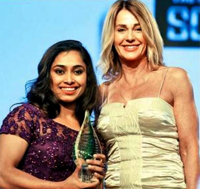 Nadia Comaneci with Indian gymnast Dipa Karmakar