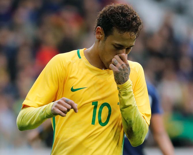 What Moved Neymar To Tears After Brazil Win Rediff Sports