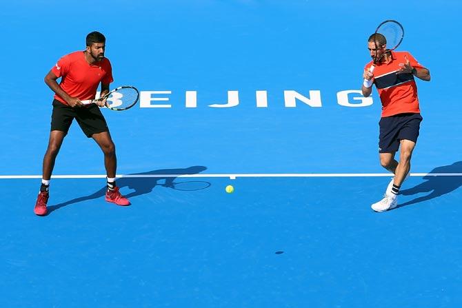 Rohan Bopanna of India and Pablo Cuevas of Uruguay 