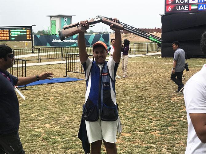 Shardul Vihan celebrates after his silver medal-winning feat on Thursday