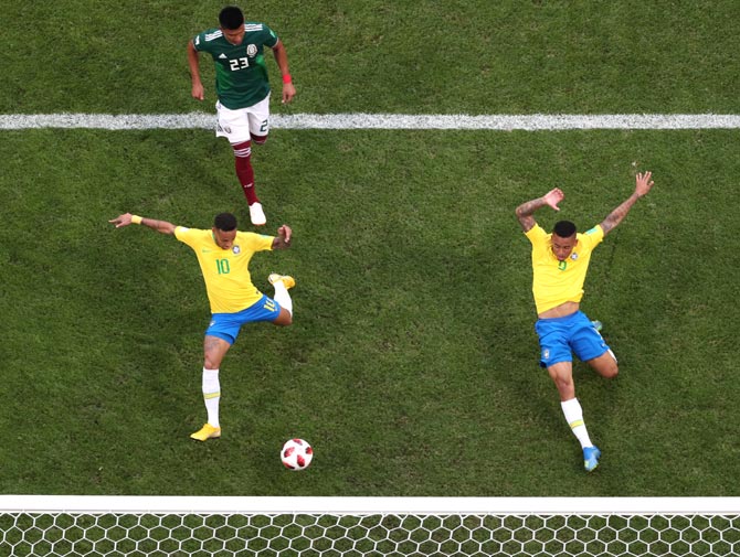 Neymar leads Brazil past Mexico into FIFA World Cup 2018 quarterfinals –  The Denver Post