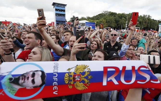 Fans gather during a meeting with Russia's national soccer team at the FIFA Fan Fest in Moscow on Sunday