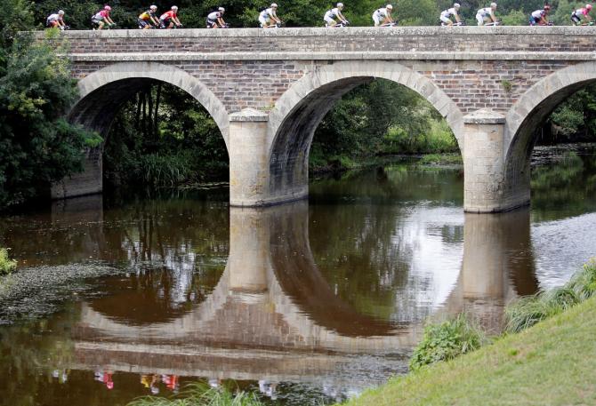 The peloton passes the The 195-km Stage 4 from La Baule to Sarzeau on July 10