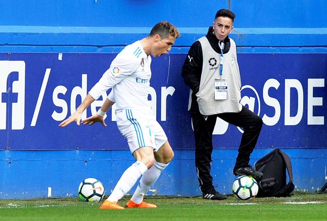 Real Madrid’s Cristiano Ronaldo celebrates scoring their first goal against Eibar during their La Liga match at Ipurua, Eibar on Saturday