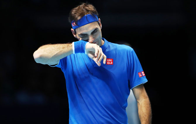 The result means Federer is now in danger of failing to qualify for the semi-finals for just the second time in 16 appearances at the event