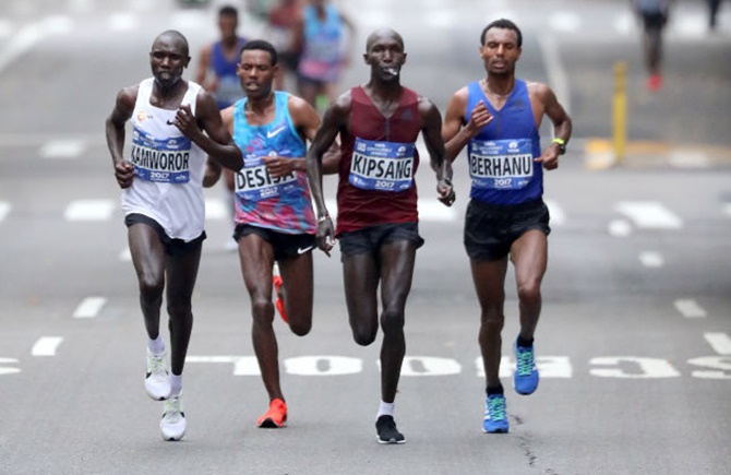 Kenyan Kiptum shatters half-marathon world record - Rediff Sports