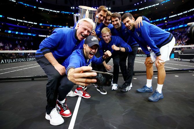 Team Europe take a selfie with the trophy after winning the 2018 Laver Cup