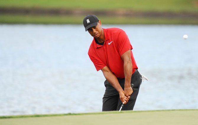 Tiger Woods on the 15th hole during the final round of the Tour Championship golf tournament at East Lake Golf Club