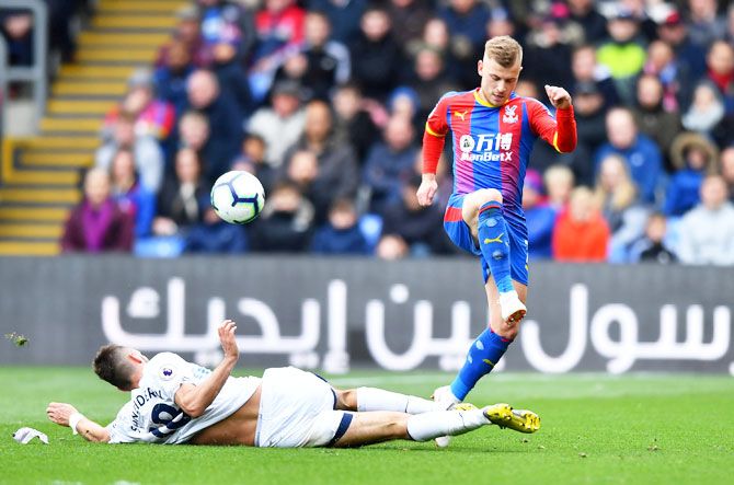 Everton's Morgan Schneiderlin challenges Crystal Palace's Max Meyer during their match at Selhurst Park, London 