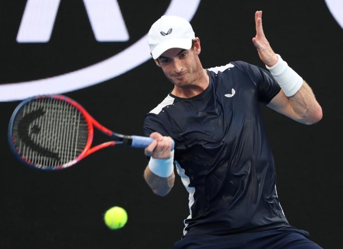 Murray to make Major singles return at Australian Open