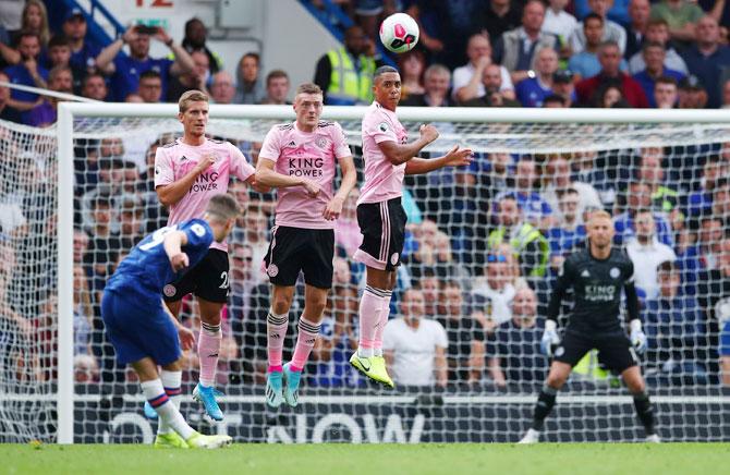 Leicester City's Dennis Praet, Jamie Vardy and Youri Tielemans attempt to block a free kick from Chelsea's Mason Mount