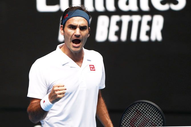 Switzerland's Roger Federer staggered through to the 3rd round after defeating Britain's Dan Evans on Wednsday 