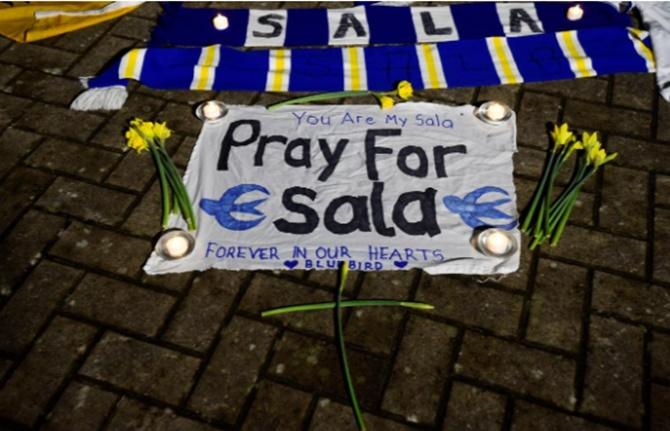 Plane cushions found in search for missing player Sala