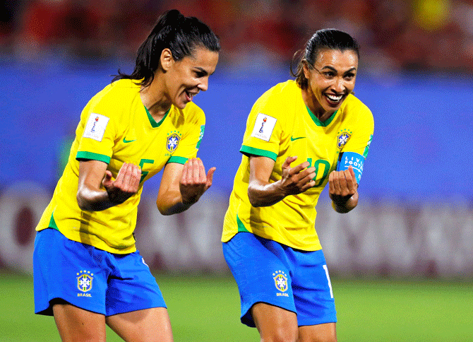 Brazil will give equal pay to its men's and women's national soccer teams