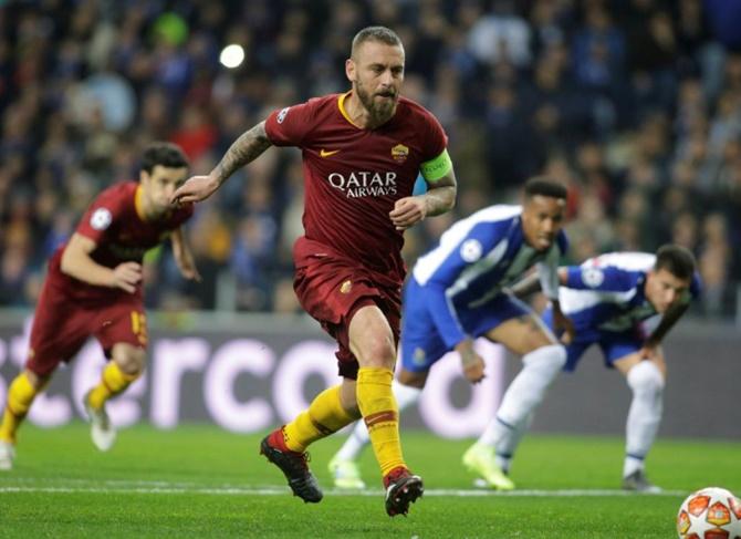 World Cup winner Daniel De Rossi, behind only Francesco Totti (786) in appearances for Roma, had rejected a director's role at the Italian club last season after his contract was not renewed