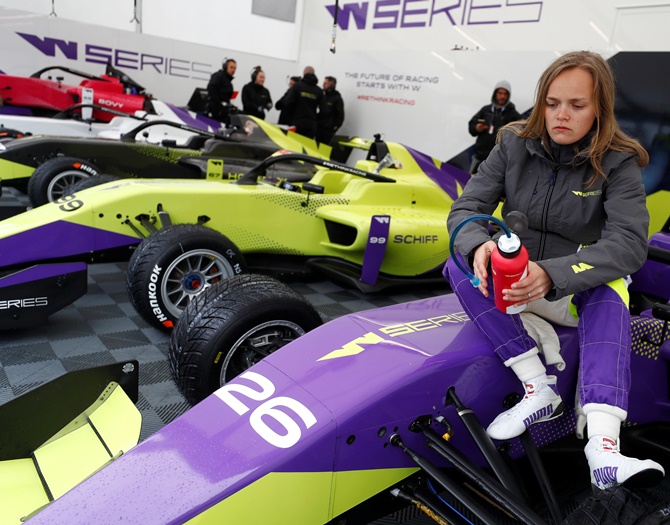 F1 Women