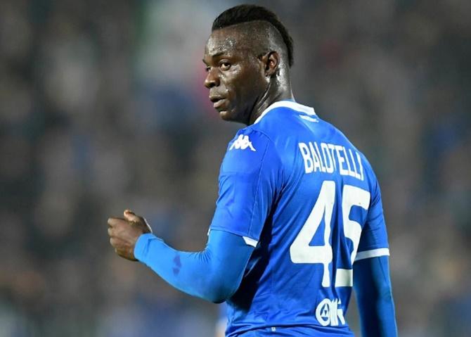 Football Focus: Lazio fined for Balotelli insult