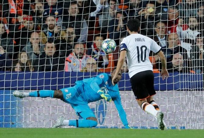 Dani Parejo scores Valencia's first goal from the penalty spot