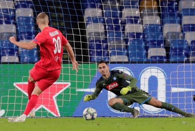 Erling Braut Haaland scores Salzburg's first goal from the penalty spot in the Group E match against Napoli