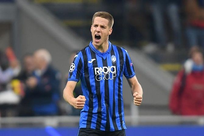 Mario Pasalic celebrates scoring for Atalanta in the Group C match against Manchester City